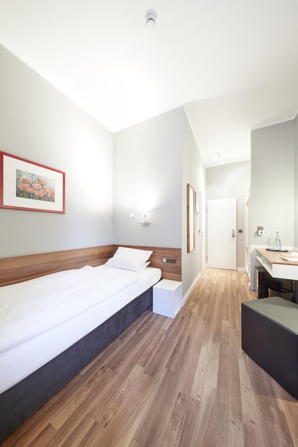 Hotel Bremer Tor Stuhr Dış mekan fotoğraf